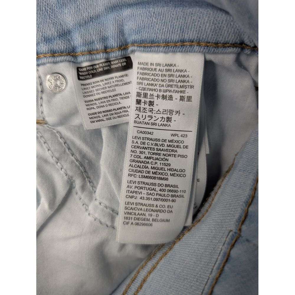 NWT Levi's 721 High Rise Skinny Light Wash Jeans Women's 28 W/ 32 L Hole Legs - Picture 9 of 10